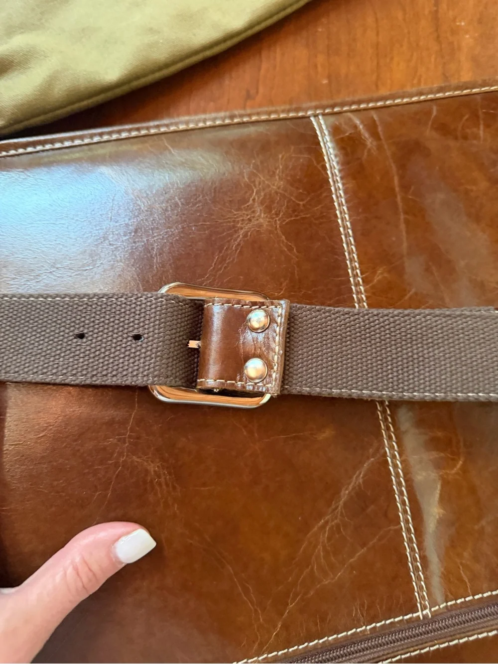 Classic Brown Leather Messenger/briefcase Bag with Shoulder Strap